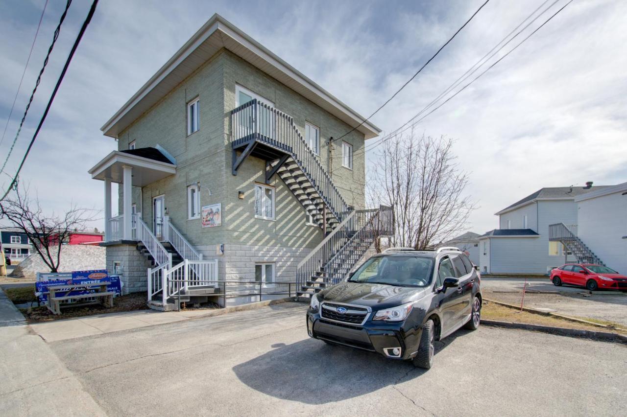 Les dortoirs de L'espace Globetrotter Albergue Rimouski Exterior foto